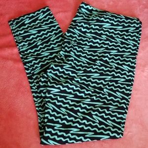 City Streets | Aqua Static Print Leggings